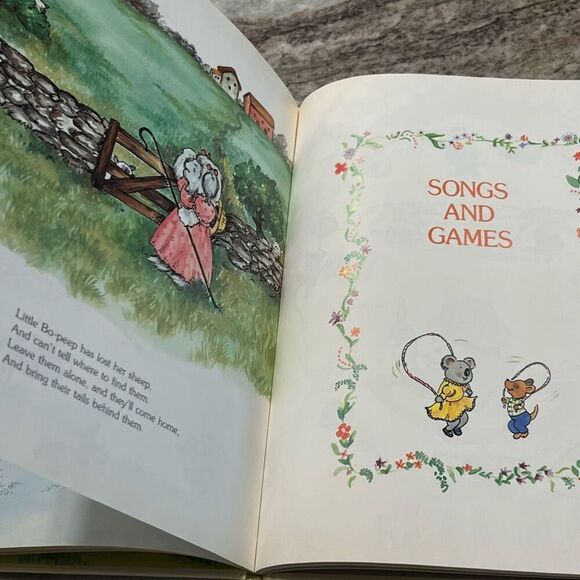 Little People’s Mother Goose, Vintage Hardcover Book, Nursery Rhyme Compilation - Picture 7 of 11